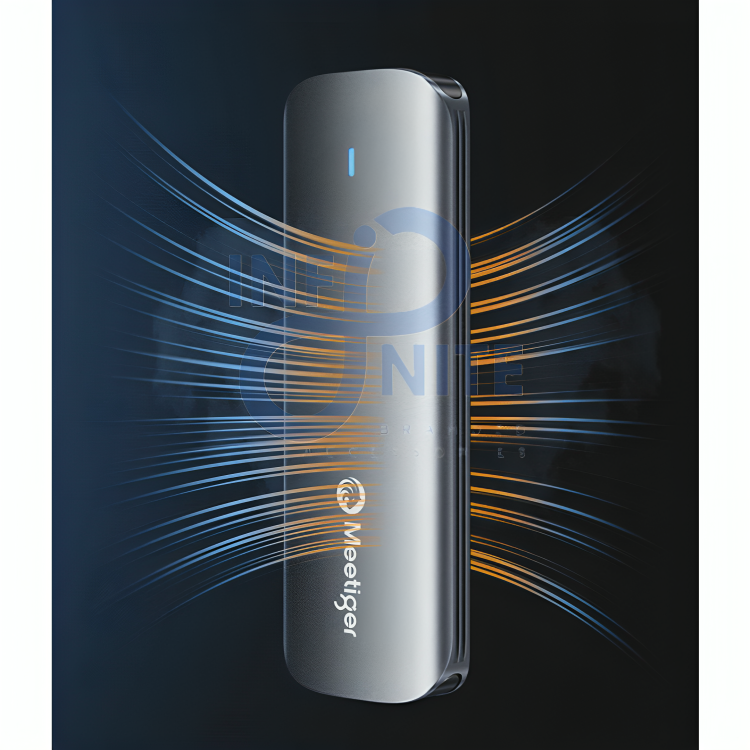 M.2 NVMe SSD case with USB4 and Thunderbolt support – ideal for backup and file transfers